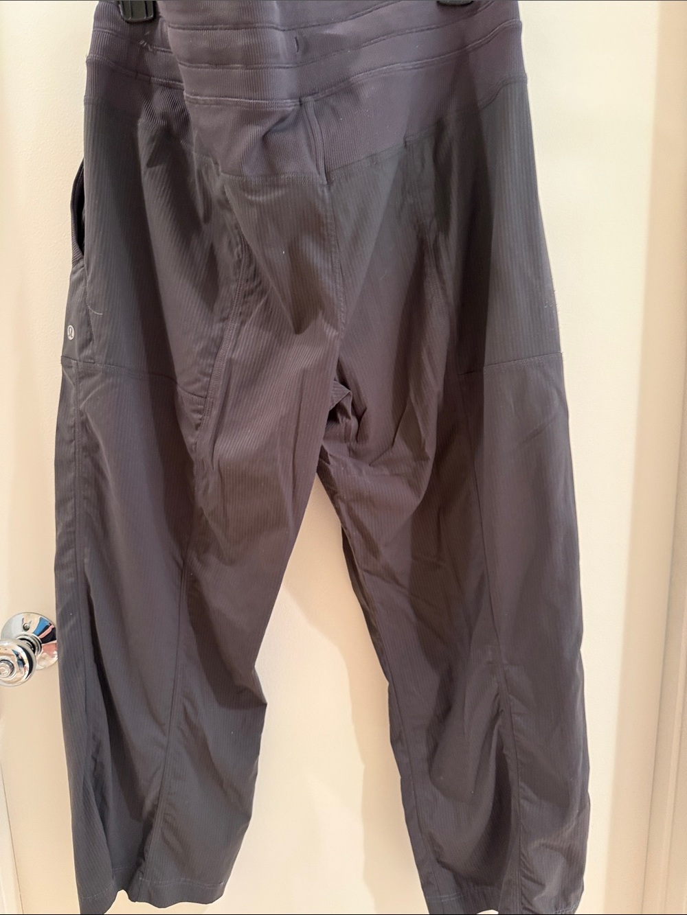 lululemon size12 ladies pants - Picture 3 of 4